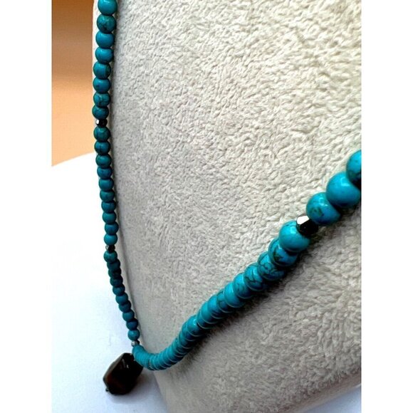 Turquoise Howlite Beaded Necklace With Tiger Eye Pendant. B75 - Picture 5 of 12